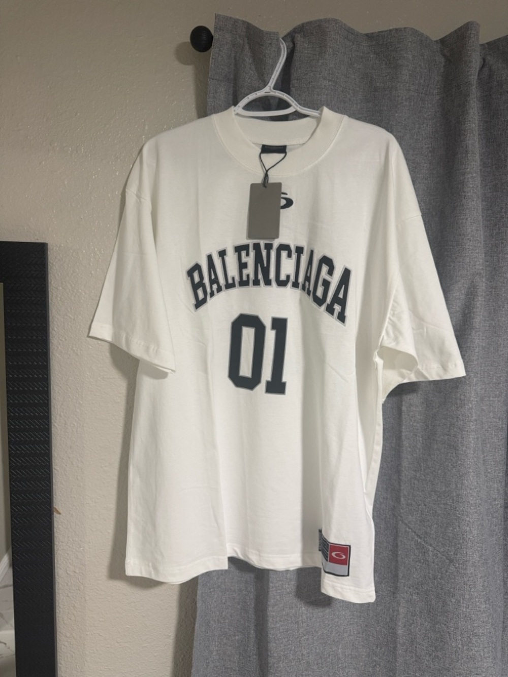 Balenciaga White Short Sleeve Logo Tee with Navy '01' large over size like XL